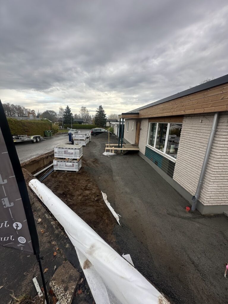 Dalvik jönköping nässjö aneby höglandet mur plattor betong trapp