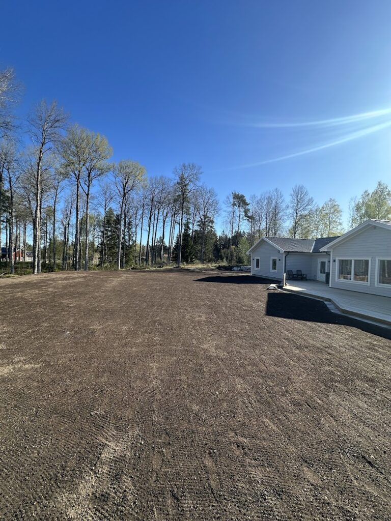 trädgård gräsmatta huskvarna jönköping höglandet nybyggthus